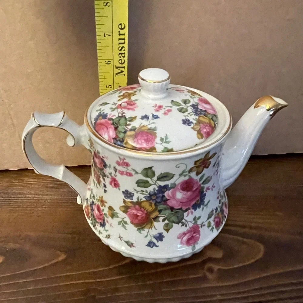 Vintage Sadler Windsor Olde Chintz Floral Teapot Made in England Staffordshire
